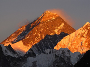 Everest Sunrise and Sunset View trek