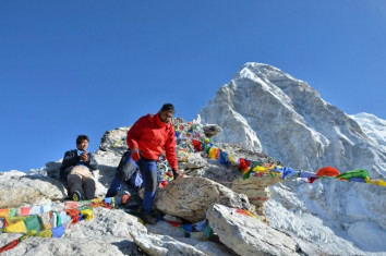 Everest High Pass Trek
