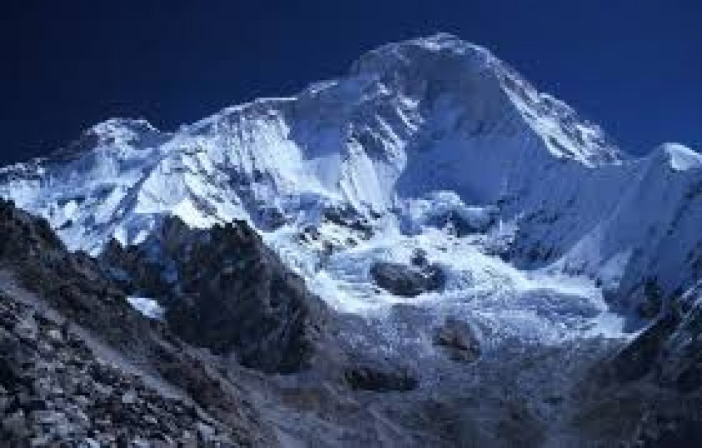 Everest Base camp trek And Chitwan Tour