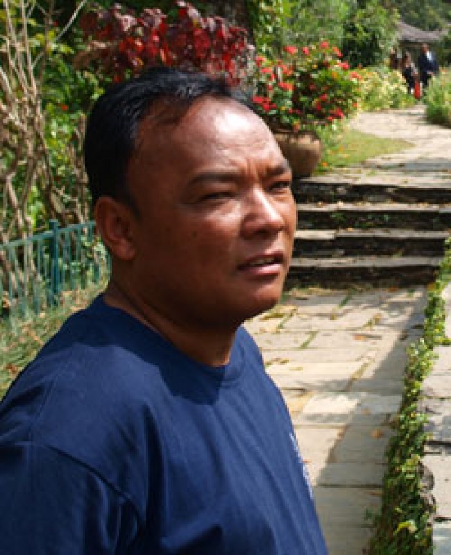 Kulman Tamange :(Trekking Guide)