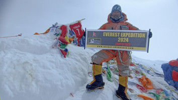 Do Mountain Climbers Use Diapers? The Untold Reality of High-Altitude Expeditions