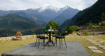 Landruk Ghandruk Ghorepani Luxury Trek